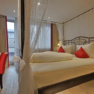 https://hotel-condor.getmunichhotels.com