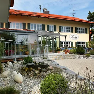 Wirth Z ´ Hotel